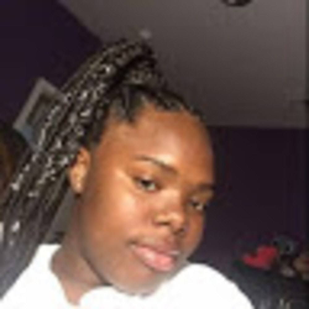 Meet your Posher, Janiya